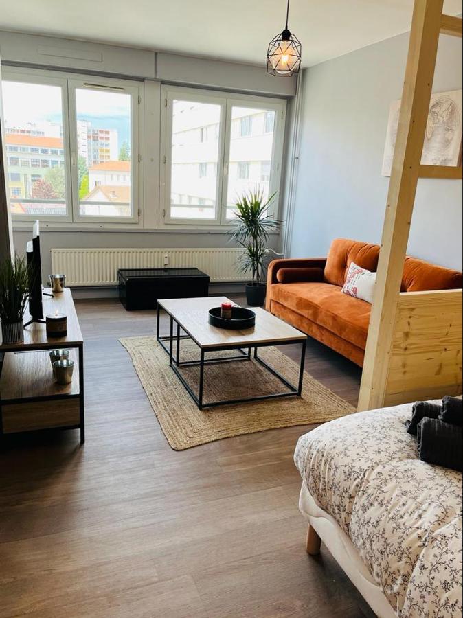 Espace 500 - Cosy, Wifi & Vue Sur La Ville Saint-Etienne  Exterior photo